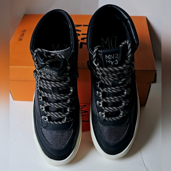 Miz Mooz Alpyne Sneakers Women's size 8.5 Slate Gray Leather NWB Mid/Hi.- New w - Picture 10 of 12